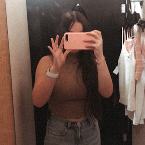 Meet your Posher, Grace